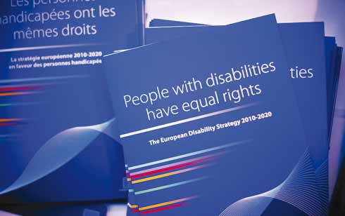 Immagine -  Libri sui diritti europei delle persone con disabilità